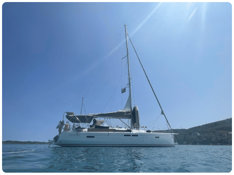 Sailorsbreeze - Corfu Yacht Charter - Amfitriti